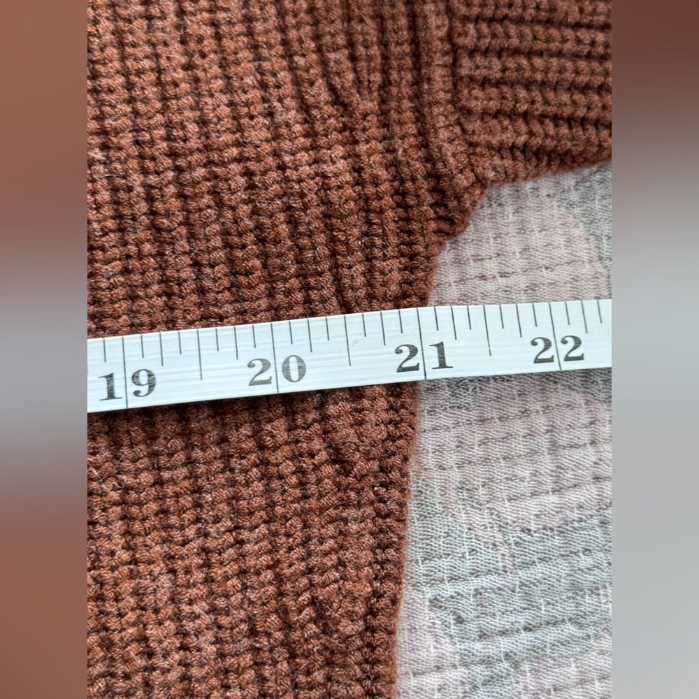 New JCrew Ribbed turtleneck sweater in stretch yarn - Picture 7 of 7